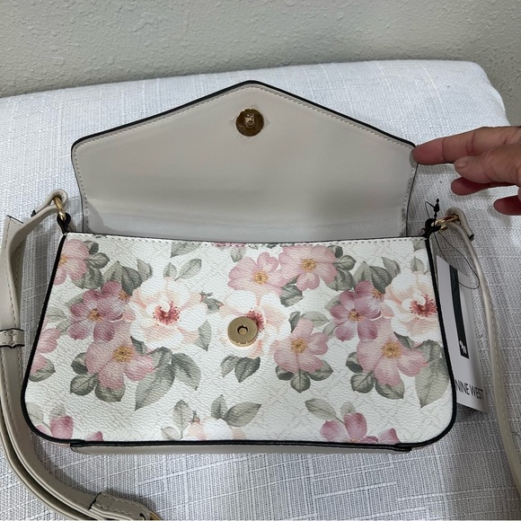 NWT Nine West Bowie Floral Crossbody Bag - White and Pink Flap Purse Handbag NEW - Picture 3 of 8